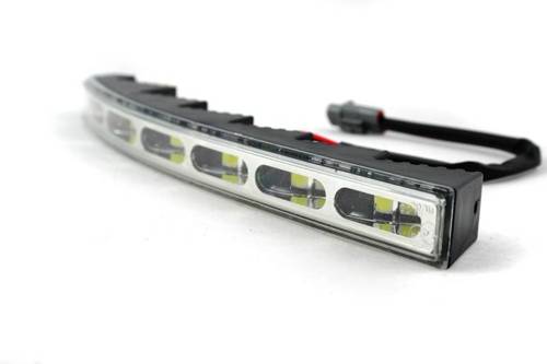 Blinkende Lichter 15W LED Auto im Netzwerk Lichter Ein Zug Vier Emblem  Augen Tagfahrlicht LED Universal