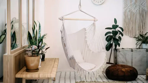 ZY-V004 | Hanging chair, brazilian chair, hammock, swing | two pillows, wooden headband | up to 120 kg | beige