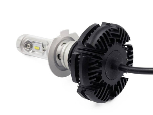 A set of LED bulbs H7 X3 ZES 50W 12000 lm