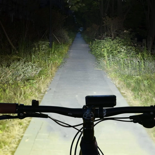 Potente luz delantera LED para bicicleta de 1200 lm | Luz impermeable recargable por USB | Luces para bicicleta con 3 modos | IPX5 EOS630