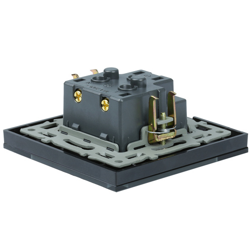 F60-SC80-1 | Enkel stopcontact met aarding F60 met frame | Zwart gehard glas | 230V