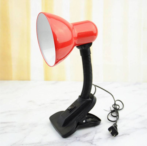 E28 | E27 desk lamp with a clip for the desk top