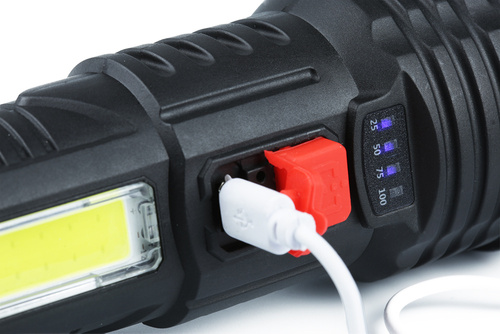 TL-822 | LED zseblámpa beépített újratölthető akkumulátorral | 4 fénymód, 500 lm, 1200 mAh