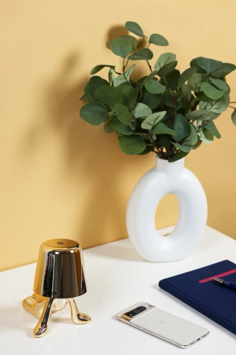 HJA23-C-GULD| Moderne bordlampe med touch-kontrol | Natlampe med indbygget batteri