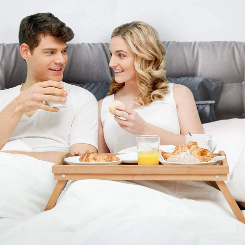 KBT-530 | Raňajkový stôl na nohách | Drevená priehradka na notebook