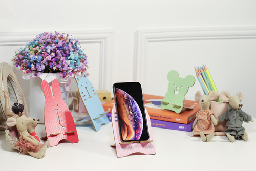 PSI-CF002-RABBIT | Stovas, triušio formos telefono stovas