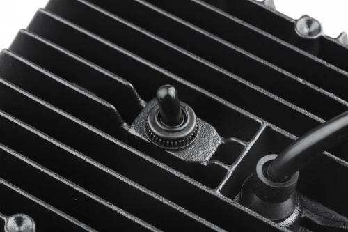 Lampe de travail WL004 | Lampe de travail en aluminium | Éclairage de travail pour machines agricoles et de construction | Éclairage OFF ROAD dans un véhicule tout terrain ou un quad