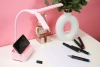 TDL-126-ROSA | Candeeiro de mesa infantil | Lâmpada LED com organizador e suporte para telefone | Uma luminária de mesa com capacidade de mudar a cor da luz