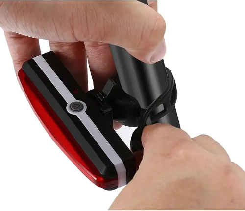 Potente luz traseira COB de 100 lm para bicicleta | Luz de bicicleta com bateria integrada - Recarregável via USB | Luz de bicicleta leve de 40 g | BK-L2266