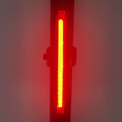 LED-Fahrradrücklicht | COB, 100 lm, integrierter Akku, USB-aufladbar, 40 g | BK-L2266