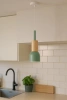 Luminária pendente minimalista em estilo escandinavo com detalhe em madeira | soquete de teto E27 para sala de estar, quarto | verde | YG-XD002C-G