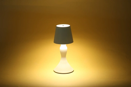 Bezdrátová noční lampa s vestavěnou baterií | Stylová stolní lampa s nastavitelnou barvou a intenzitou světla | YG-D021-BLACK