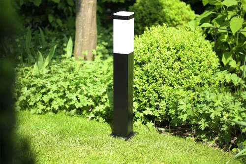 LLF-65cm | Statomas sodo šviestuvas, kvadratinis stulpelis E27 lemputei | Maitinimas 230V, nerūdijančio plieno | Matinė juoda, 65 cm