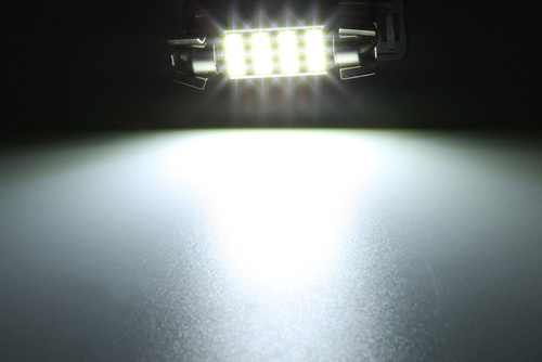 Auto LED žárovka C5W 12 SMD 2835 CAN BUS