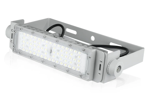 LED-Flutlichtstrahler | 50 W | leistungsstarke Beleuchtung für Sporthallen, Fabriken, Haus | Aluminiumgehäuse | mit verstellbarem Halter | TMN-50W-silver