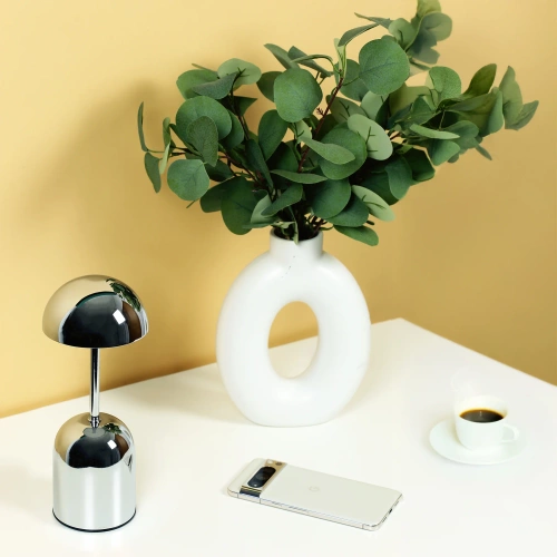 Veilleuse sans fil avec batterie intégrée de 2000 mAh | Lampe de table moderne à puissance et couleur de lumière réglables | YG-D019-Silver