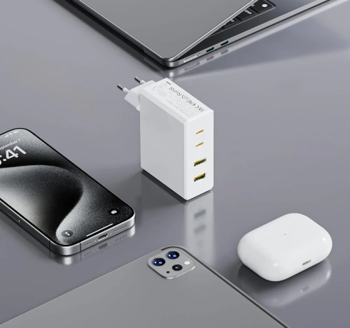 GAN | 100W nástěnná nabíječka s porty USB 3.0 a USB-C