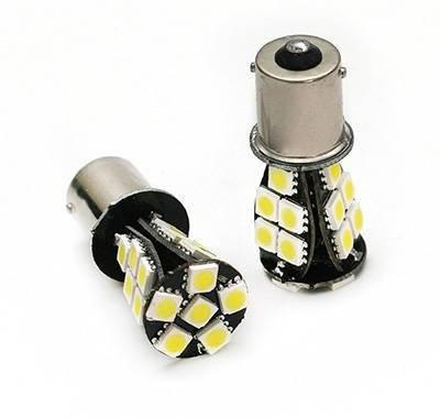 Autó LED izzó BA15S 21 SMD 5050