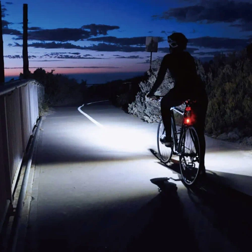 Lampă de bicicletă și lanternă frontală 2 în 1 LED COB 800lm | Lampă reîncărcabilă USB rezistentă la apă | BBL-513
