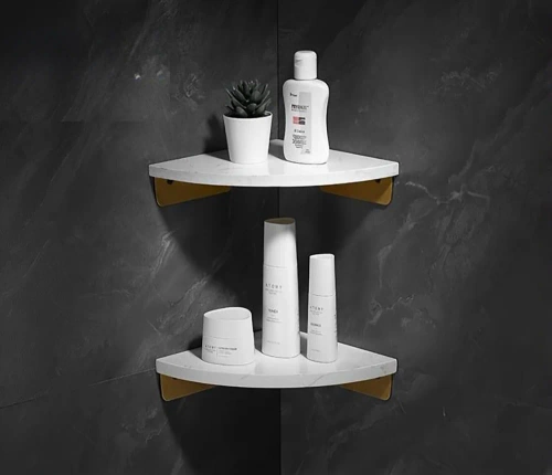 TBD-211-BLANC-MRBL | Etagère d'angle pour salle de bain | Etagère en marbre pour cosmétiques