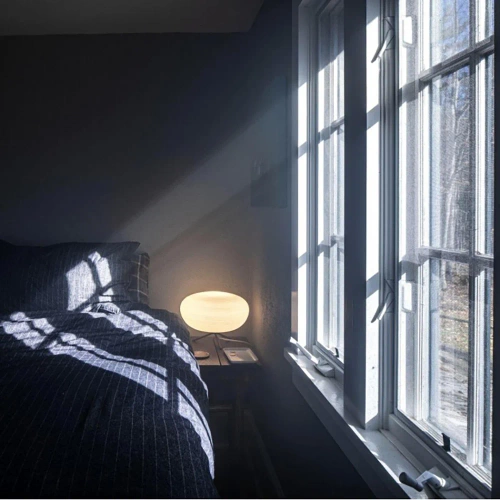 CSD-C3425-W | Stolní lampa s opálovým stínidlem | Skleněná noční lampička