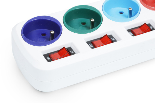 BA-3505 | Power strip with 5 230V sockets | 1.8M extension cord with dedicated switches
