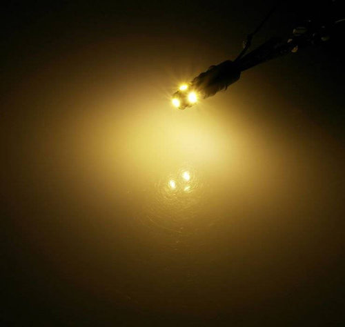 WW LED autolamp W5W T10 5 SMD 5050 Warm wit