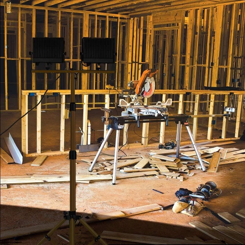 Verlichtingsset 100W 9500lm | 1x 100W halogeen schijnwerper met 1,6m werkstandaard