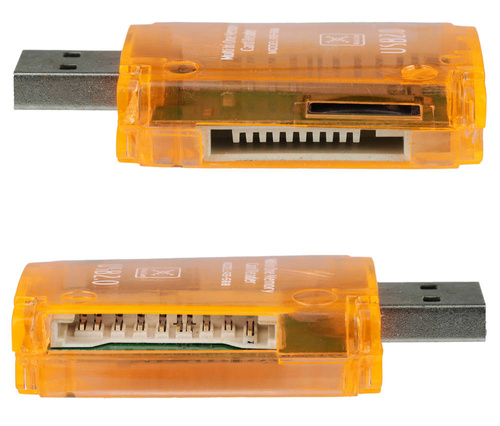 CR-026 | Lettore di schede di memoria USB universale tutto in uno