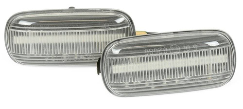 PL1812CB11 | LED-richtingaanwijzers aan de zijkant | heldere lampenkap | niet-dynamisch | AUDI A3 en S3 8P, A4 en S4 en RS4 B6 B7 B8, A6 en S6 en RS6 C5 C6