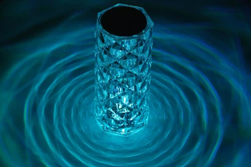 RPL-C16-RGB | Crystal LED asztali lámpa | rózsa minta | 16 RGB szín, érintőpanel, távirányító, USB-C kábel, 2000mah akkumulátor