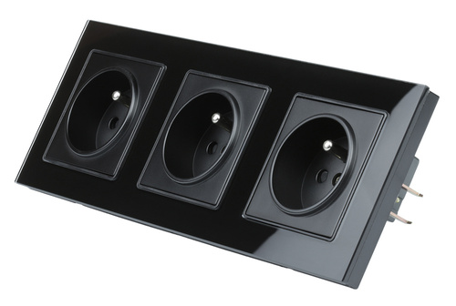 F60-SC80-3 | Triple socket with ground F60 with frame | Black tempered glass | 230V