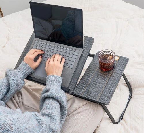 Tavolo pieghevole per laptop con angolo di inclinazione regolabile | Tavolo funzionale con piano aggiuntivo | Supporto per letto mobile | LFD-5532-BK