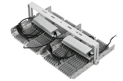 TMN-500W-STŘÍBRNÁ | Profesionální halogenová LED | Výkonné osvětlení sportovních hal, továren, domů | Hliníková lampa | Světlomet s nastavitelnou rukojetí