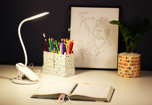 MT-812A | LED stalinė lempa su spaustuku stalviršiui | USB | jutiklinis jungiklis