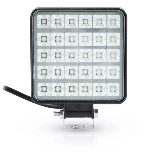 WL004-45W-25MM | Lampă de lucru cu LED-uri pătrate 45W SLIM | 30 LED-uri CREE, IP67