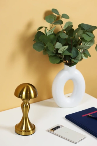 HJA11-A-ORO | Lampada da tavolo con batteria incorporata | Lampada da notte con tre colori di luce | Lampada d'atmosfera per un hotel o un ristorante