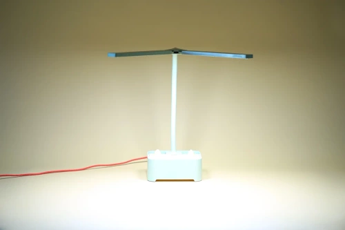 TDL-126-VERDE | Candeeiro de secretária infantil | Lâmpada LED com organizador e suporte para telefone | Uma luminária de mesa com capacidade de mudar a cor da luz