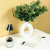 Draadloze nachtlamp met ingebouwde 2000 mAh-batterij | Moderne tafellamp met instelbaar vermogen en lichtkleur | YG-D020-Zilver