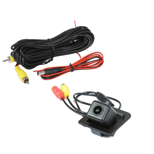 RC-1049 | Dedicated rear view camera that fits Mercedes W204, W212, W216, W221