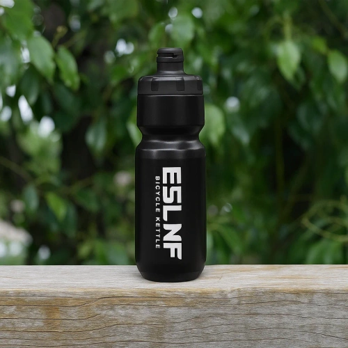 Kerékpáros kulacs | 720 ml | sportos ivópalack szívószállal | YLB-720ML