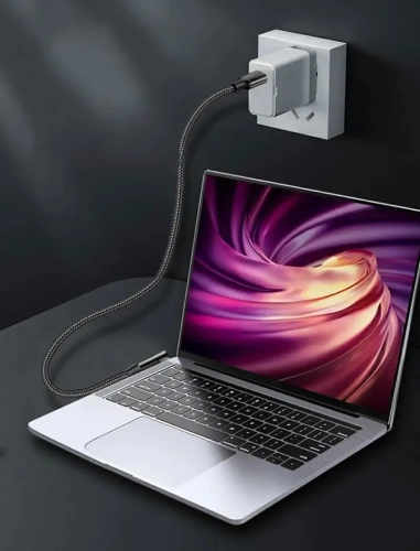 PD-F60W-1M-B | GSM kábel | Uhlový kábel USB-C | Kábel s 90-stupňovou zástrčkou. | Rýchle nabíjanie DODÁVANIE ENERGIE | Kábel na prenos dát