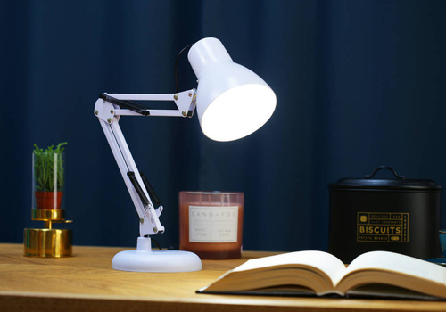 MT-830B | Bureaulamp, school LED | Verstelbare bureautekenlamp